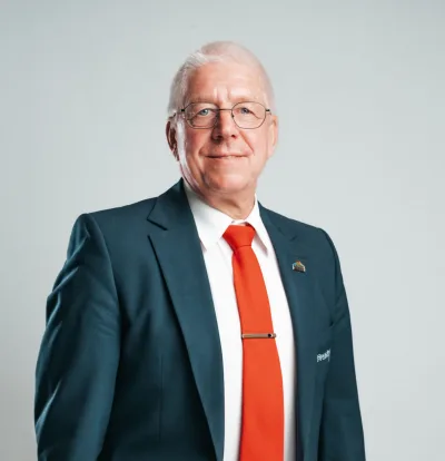 Porträt von Busfahrer Frank Resch