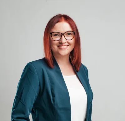 Porträt von Nadine Arnold