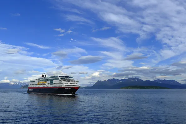 MS Midnatsol – Ihr Schiff für unvergessliche Signature-Erlebnisse