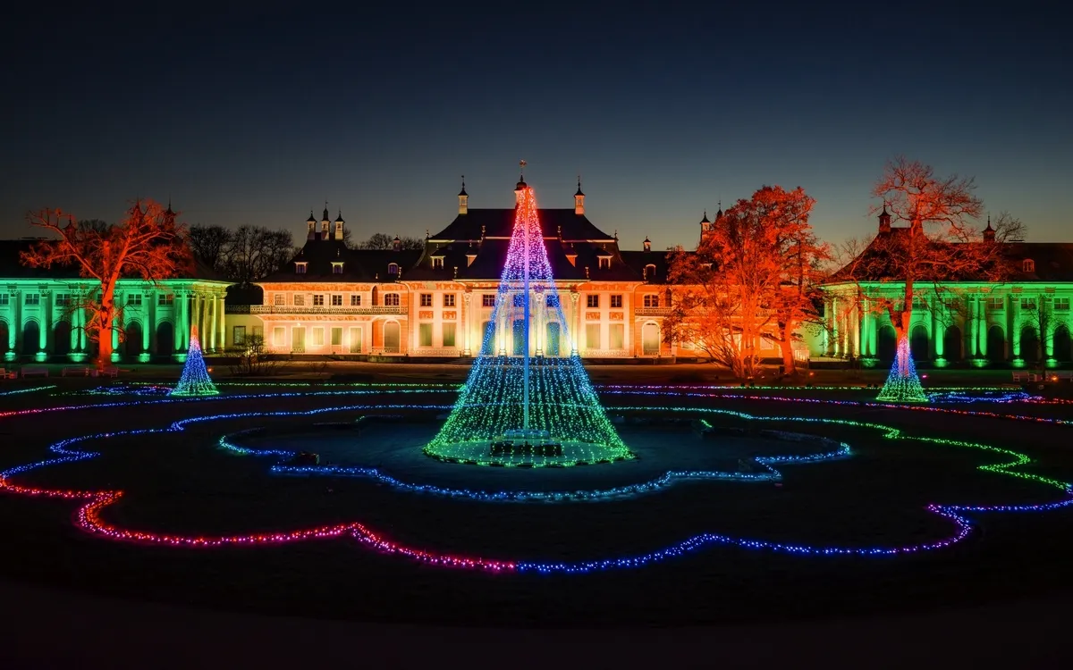Lichtertanz im Schlosspark Pillnitz