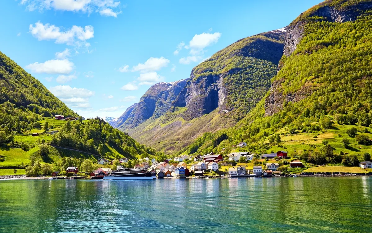 Mein Schiff Relax – Adults Only: Norwegens Fjordwelten
