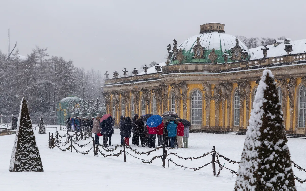 Schloss Sanssouci in Potsdam im Winter