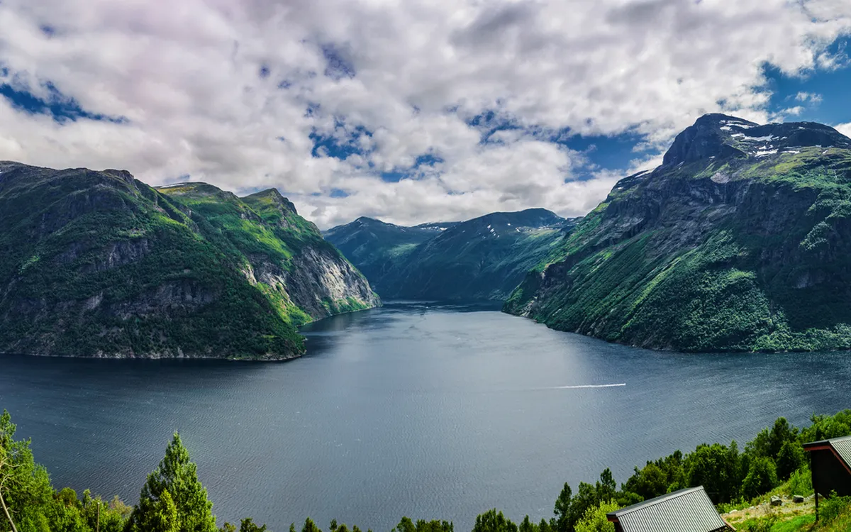 Blick auf den Geirangerfjord