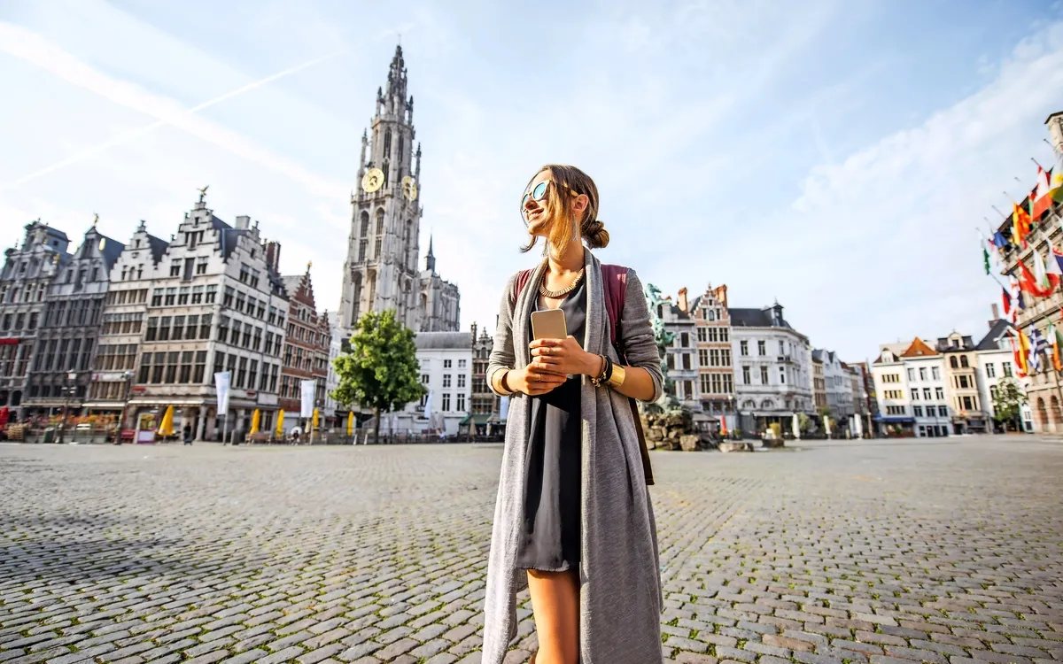 Großer Markt in Antwerpen – Sehenswürdigkeit in Belgien auf einer Flusskreuzfahrt mit Frankenland Reisen