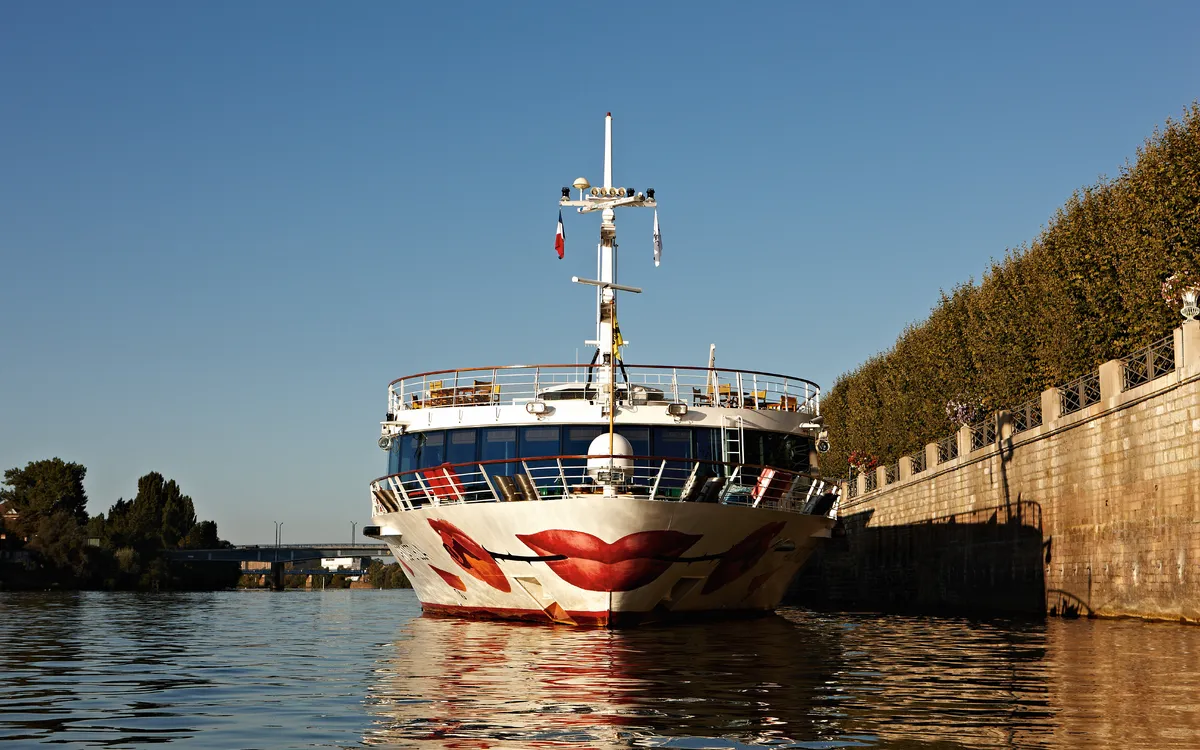 A-ROSA STELLA auf der Rhône – Flusskreuzfahrtschiff für Reisen mit Frankenland Reisen